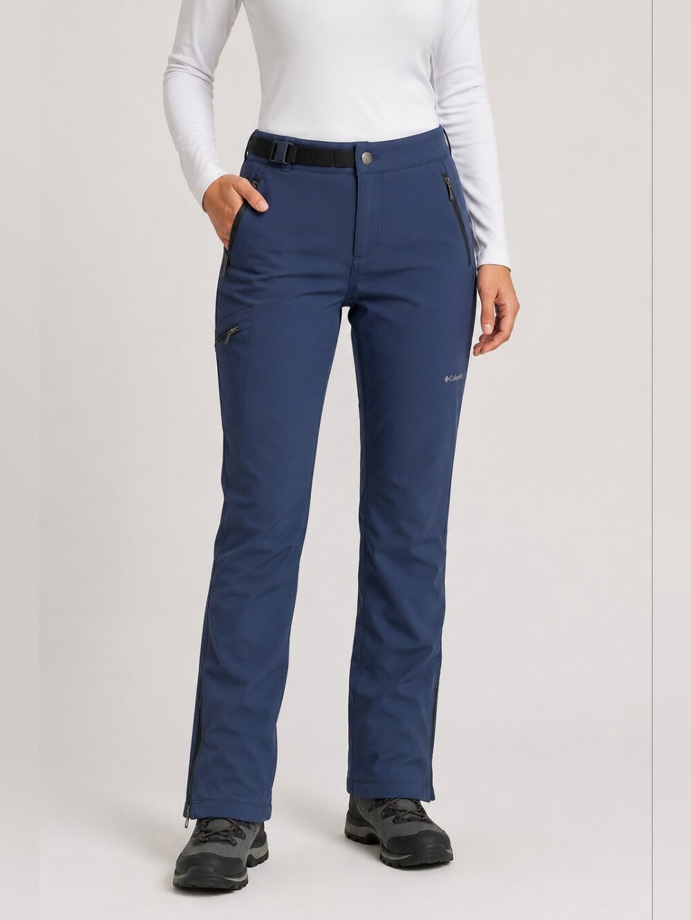 Columbia Titanium Omni-Heat Women’s Softshell Pants | Size 10 Regular | Blue